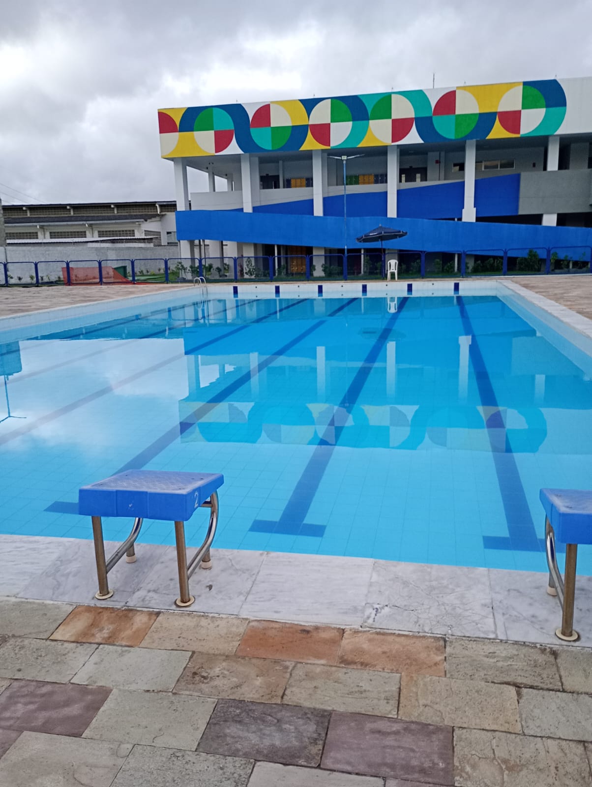 Piscina semiolímpica — Forms Fitness