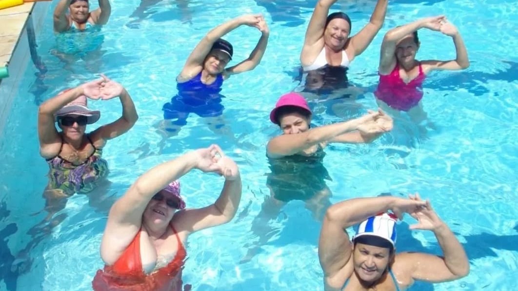 Hidroginástica — Forms Fitness